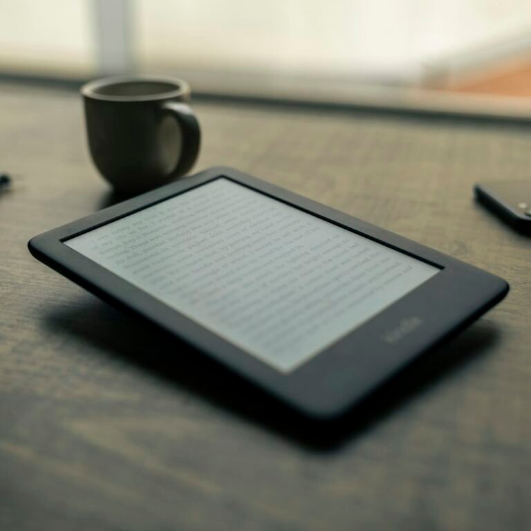 E-Reader 6.8" Paperwhite – electronics pick in the Play Projekt USA Store