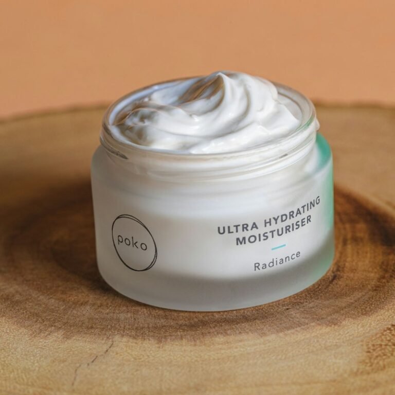 Hyaluronic Acid Moisturizer SPF 30 – beauty pick in the Play Projekt USA Store