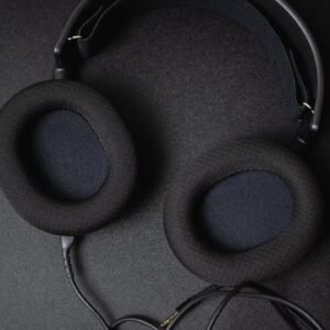 Gaming headset with cable