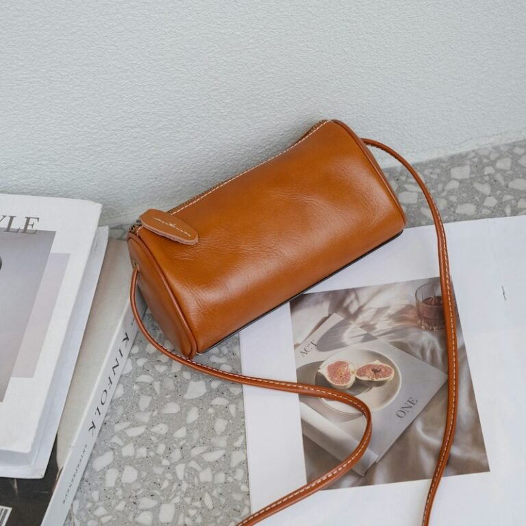 Women's Crossbody Bag Vegan Leather – fashion pick in the Play Projekt USA Store
